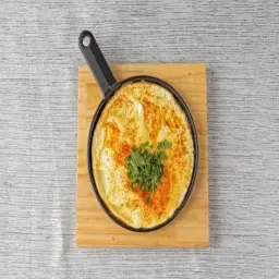 Sunny Side Up Eggs With Cheeses